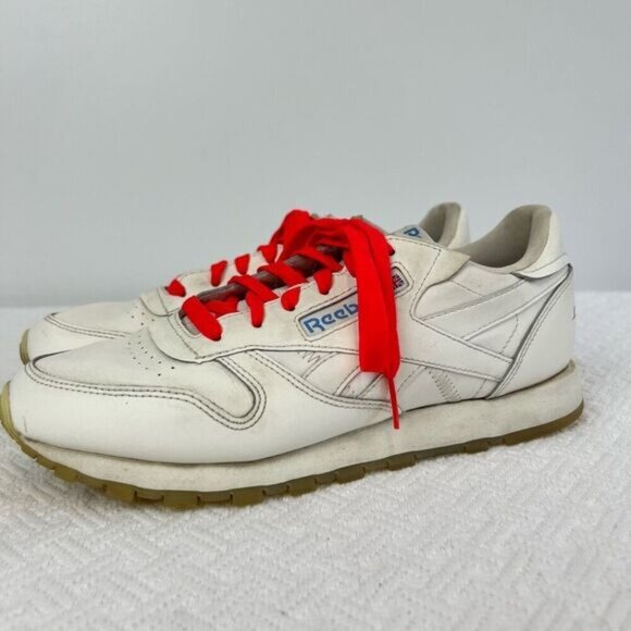 Reebok Freestyle Hi "It's a Man's World" White Athletic Sneakers Womens Size 8 - Picture 1 of 12